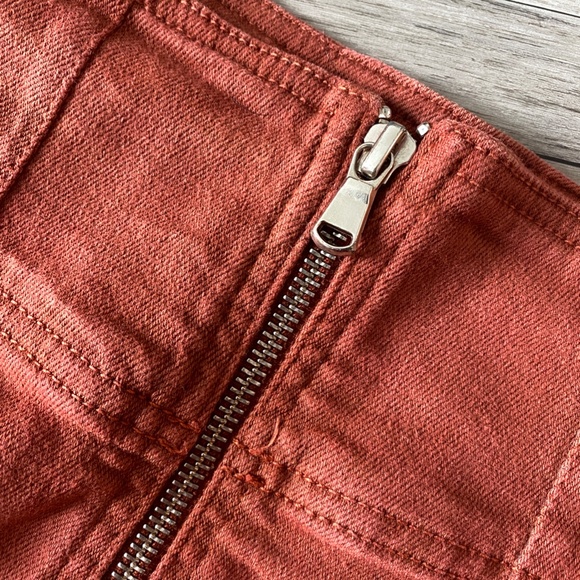 Free People We The Free Front Zipper Mini Skirt Burnt Orange Size 25 - Picture 4 of 7